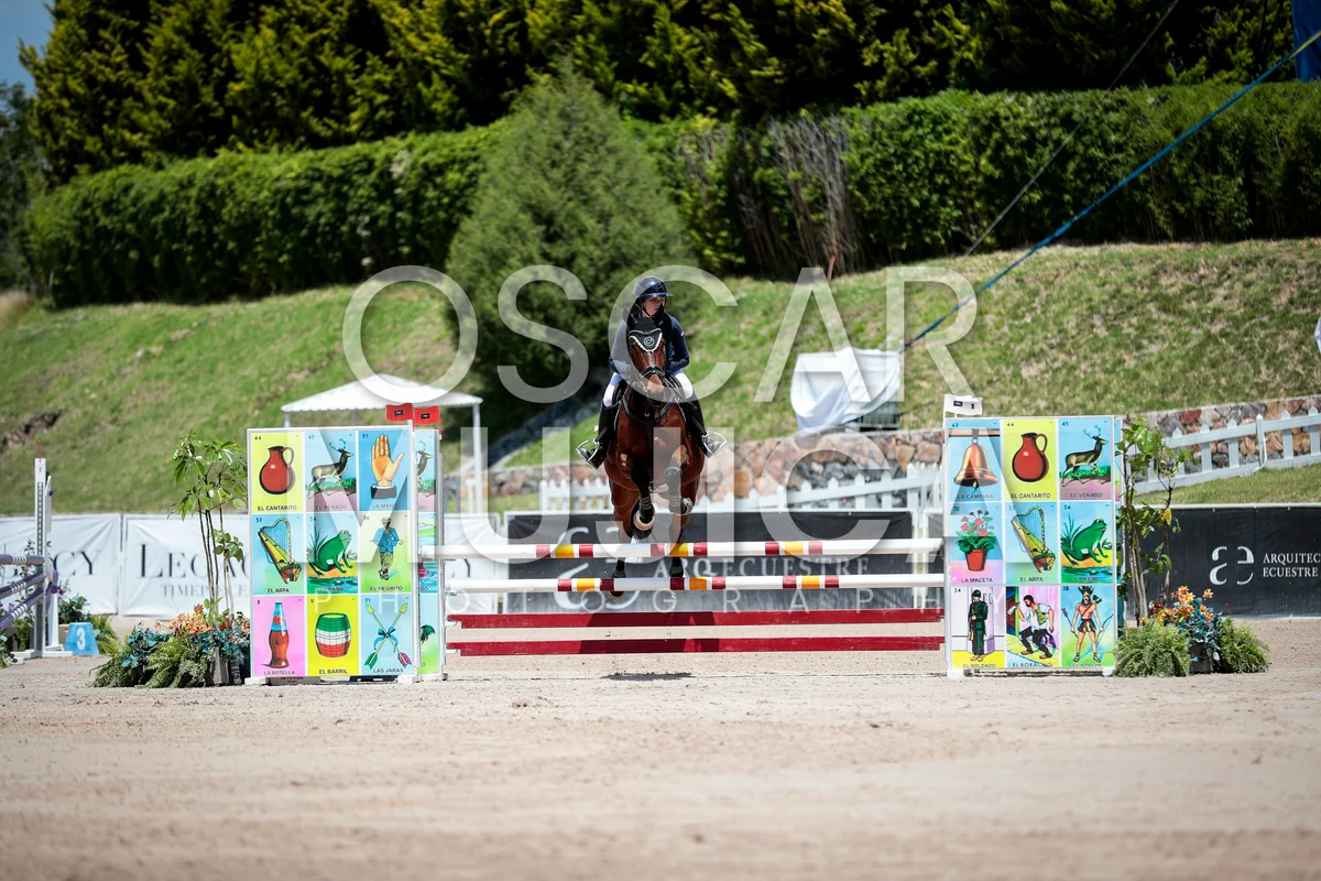 Foto de SIENNA HOLDSWORTH